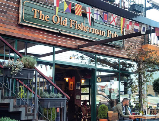 Budva gezilecek yerler Old Fisherman's Pub