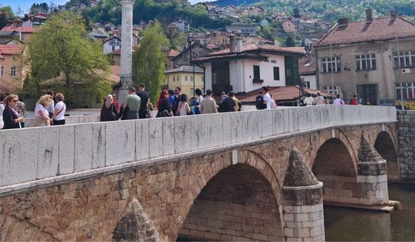 Bosna Hersek başkenti Saraybosna Mayıs ayında gezilecek yerler Vizesiz Balkan turu